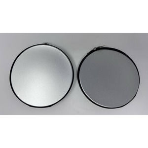 Round Silver CD Holder/Cases Zips 6 Sleeves Holds 12 CD's 6" Set of 2‎